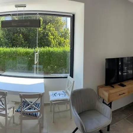Szemesd6 Apartment *